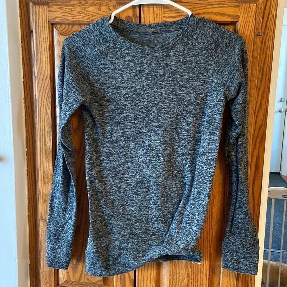 ENERGY Zone Large 10-12 Long Sleeved Shirt